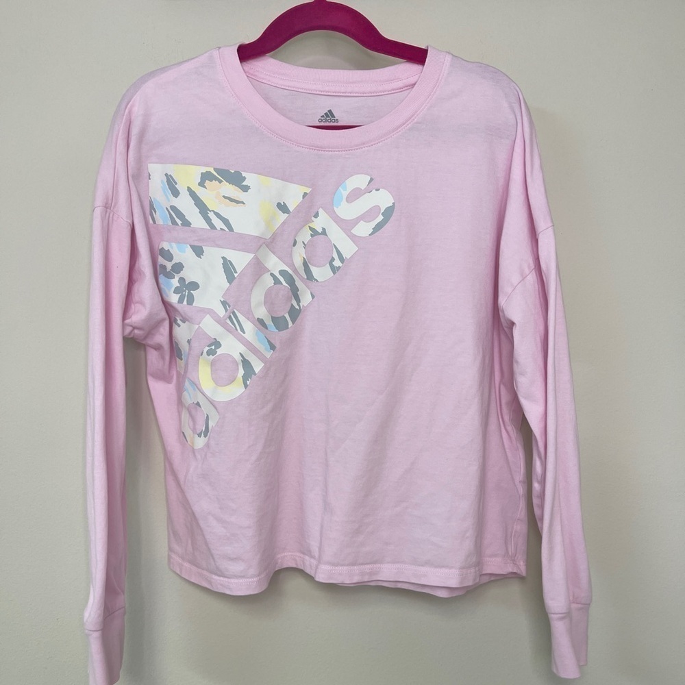 adidas: Girl’s Long Sleeve Loose Fit Crop Pink Logo T-Shirt, Size S